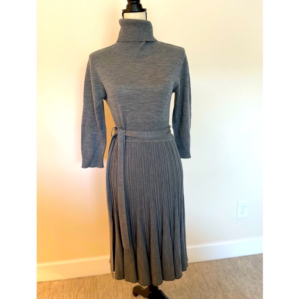 BCBG Maxazria Turtleneck Sweater Dress | Size Large